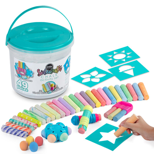 Loddie Doddie sidewalk chalk bucket with lid for easy storage and transport.