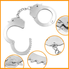 Lohoee toy handcuffs with keys; safe release mechanism for pretend play.