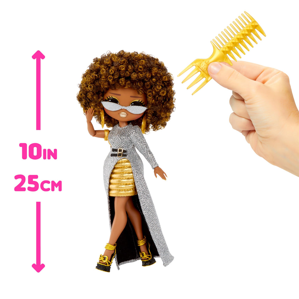 Royal Bee articulated joints support dynamic posing and figure rotations.