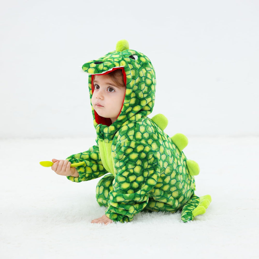 LOLANTA two-way zipper for easy on/off during playtime.