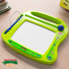 Lollipop TMNT gift for kids ages 3 and up, perfect travel companion