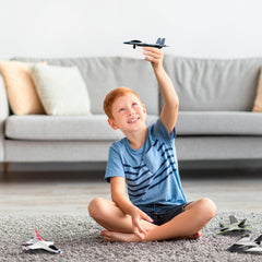 Lollipop lightweight yet durable jet making bumps survive.