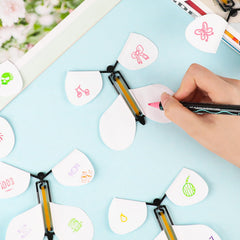 LOMIMOS fly action release demonstrates quick, entertaining wind-up motion