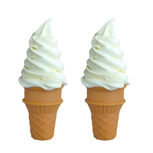 LONG XIN SERIES simulated ice cream model white, ideal for photography props and home decor.