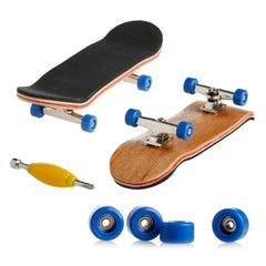 Lottoyday fingerboard deck in maple wood for durable play