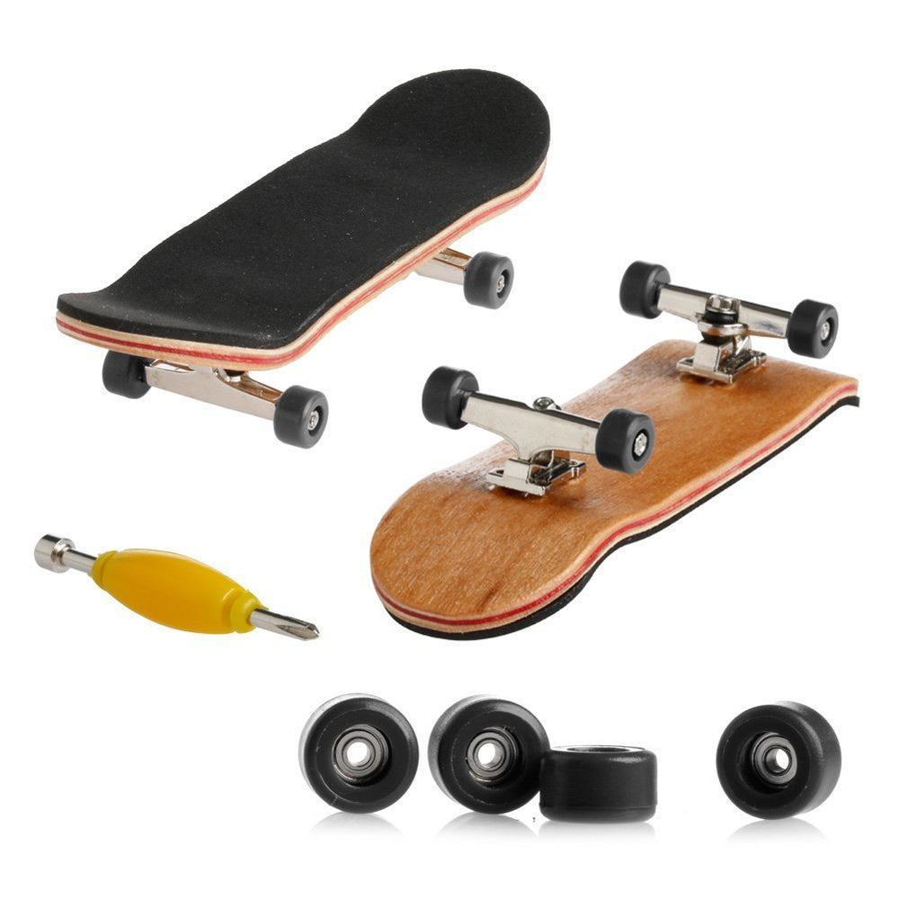 Lottoyday mini maple fingerboard deck for smooth, portable practice