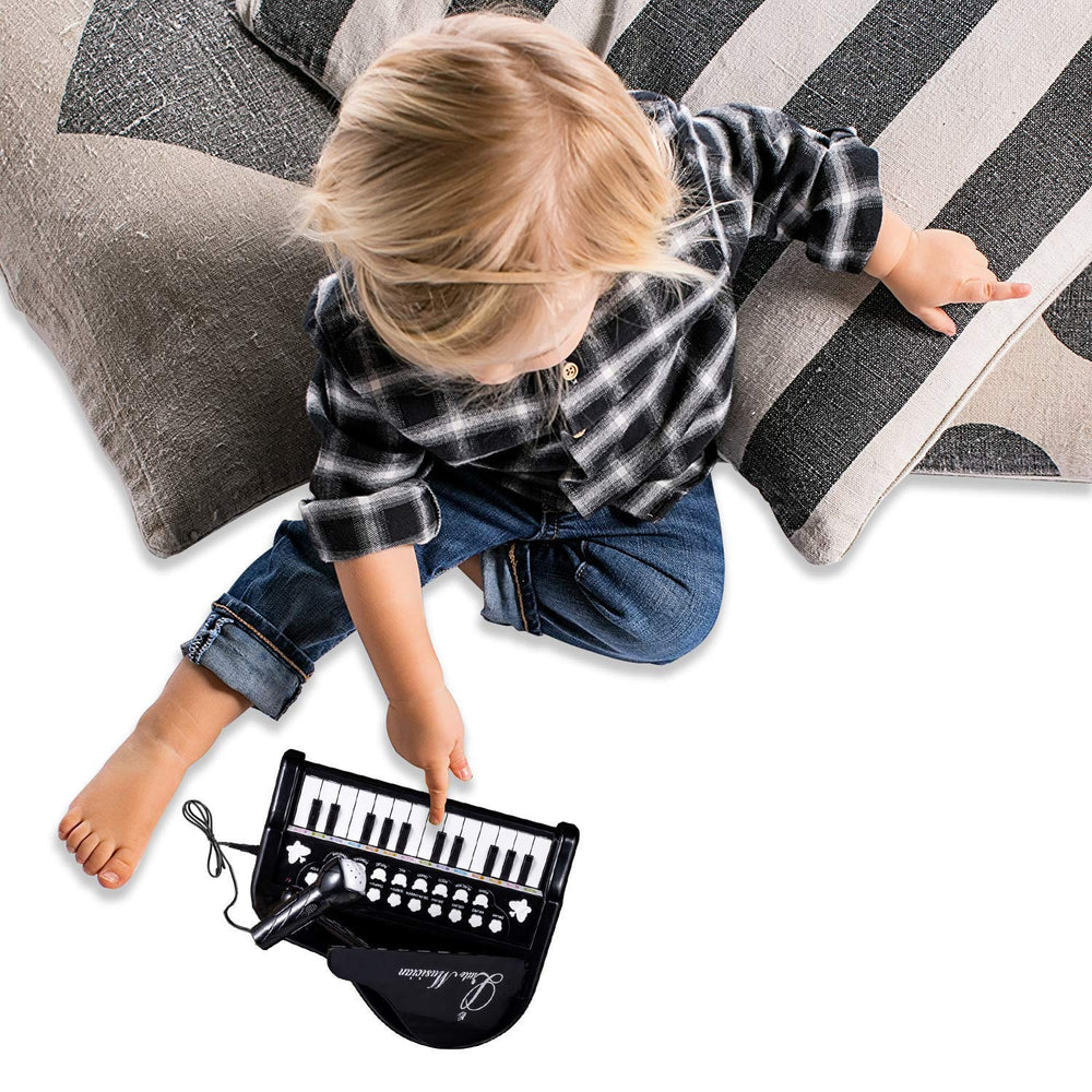 Love&Mini demo songs showcase 22 tunes for exploration and imitation