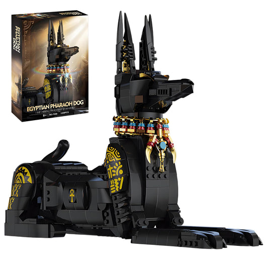 LQPFBSM Anubis dog model, 1208 pieces, ideal as a striking display centerpiece.