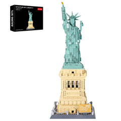 LQPFBSM Statue of Liberty building blocks assembly view, ideal for display and learning.