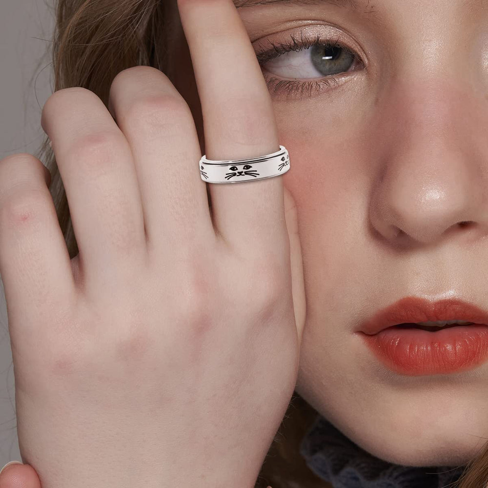 LuckyAmor moon-star ring color options in gold silver rose