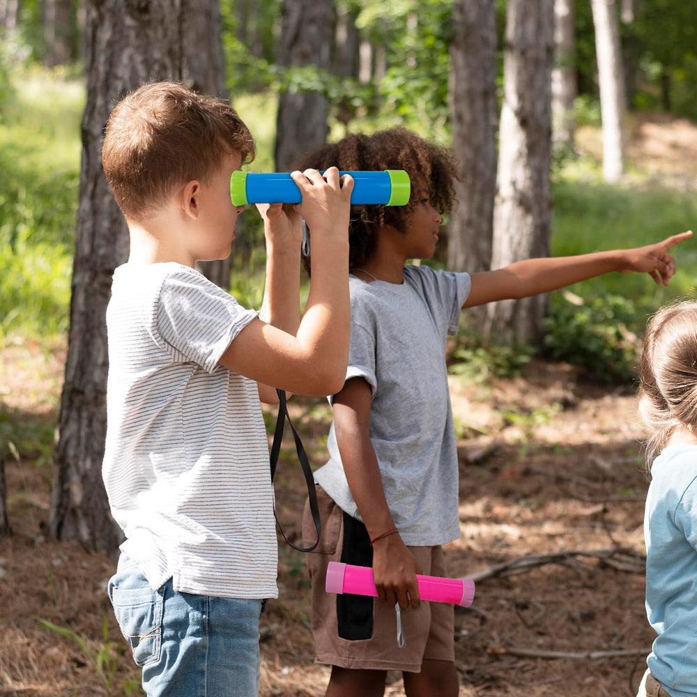 Luwint retractable monocular with kid-friendly colors for easy use