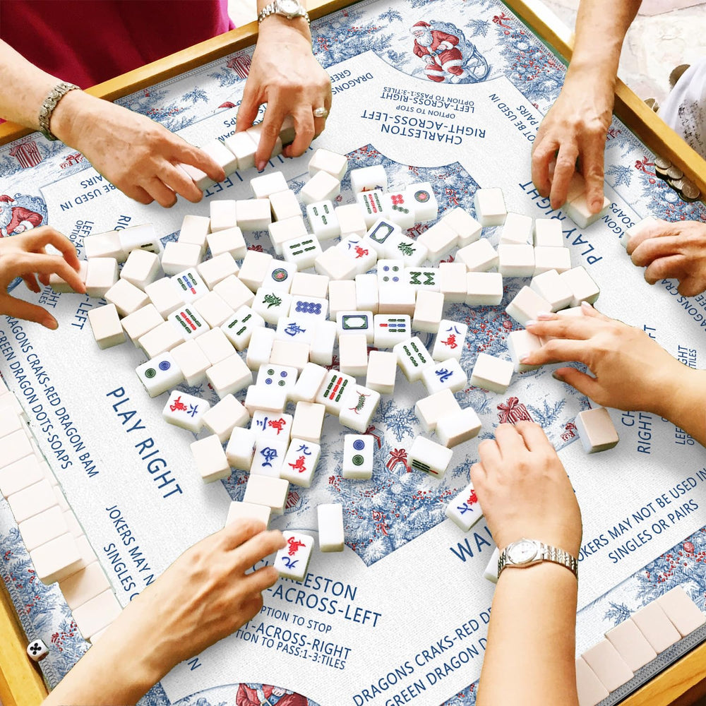 LZYRF roll-and-store mahjong mat folds neatly after games.