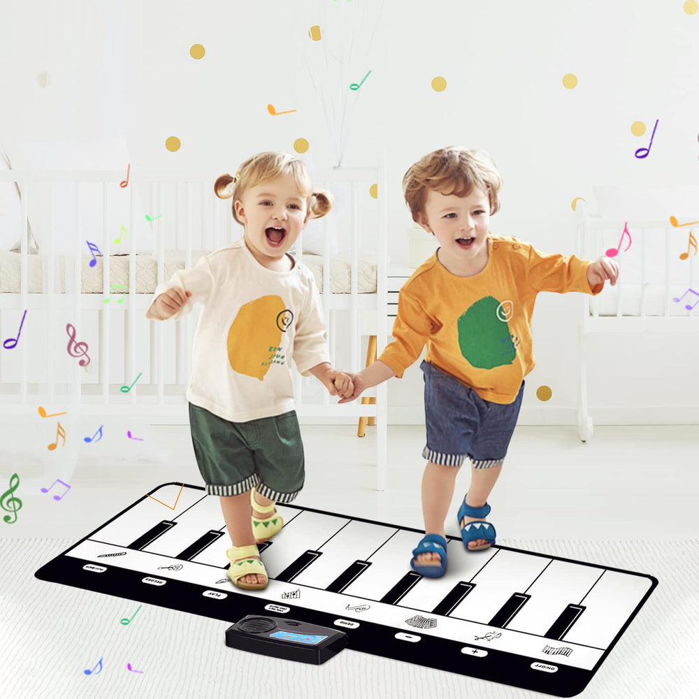 M SANMERSEN Piano Mat soft fabric close-up emphasizing safe, comfortable material.