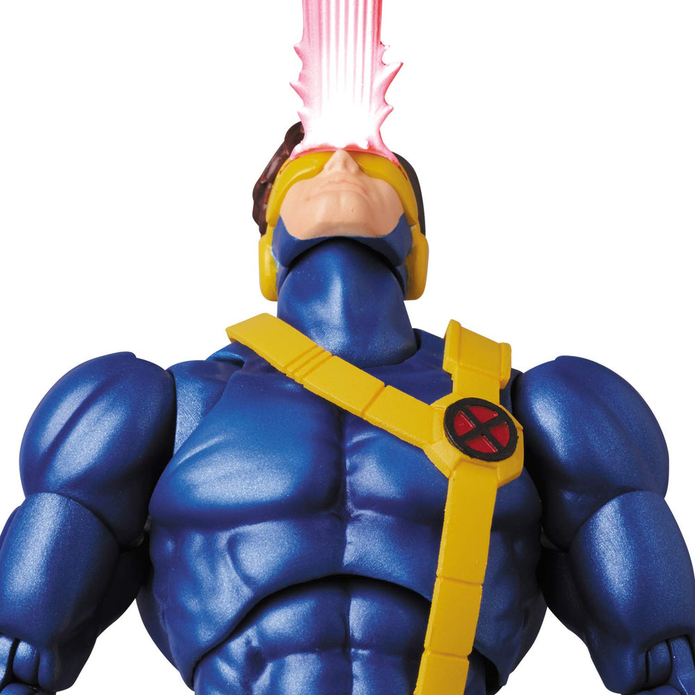 Joint parts of Mafex Cyclops Comic Ver. allow varied action poses