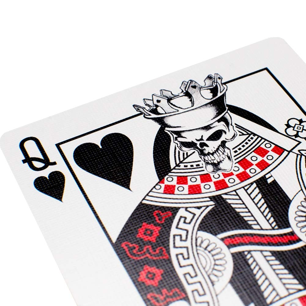 Magic Makers Bicycle Skull Deck offers smooth handling for confident shuffles and spreads