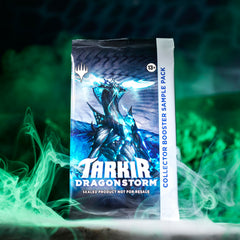 Magic: The Gathering Temur Roar deck box, strategy insert, and reference card included.