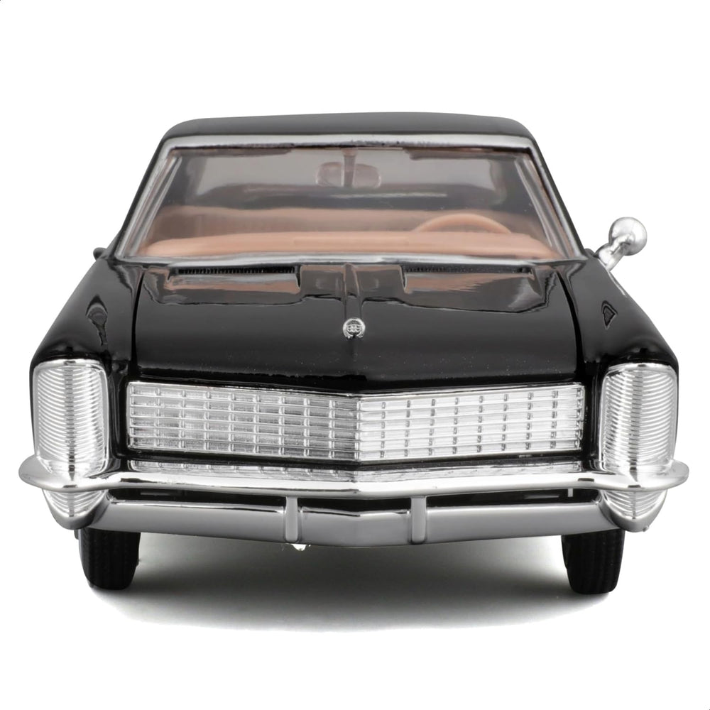 Maisto 1965 Buick Riviera side profile highlights sleek silhouette and scale accuracy