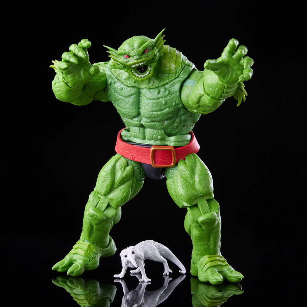 Marvel Legends Monet St. Croix display pose idea for collectors.