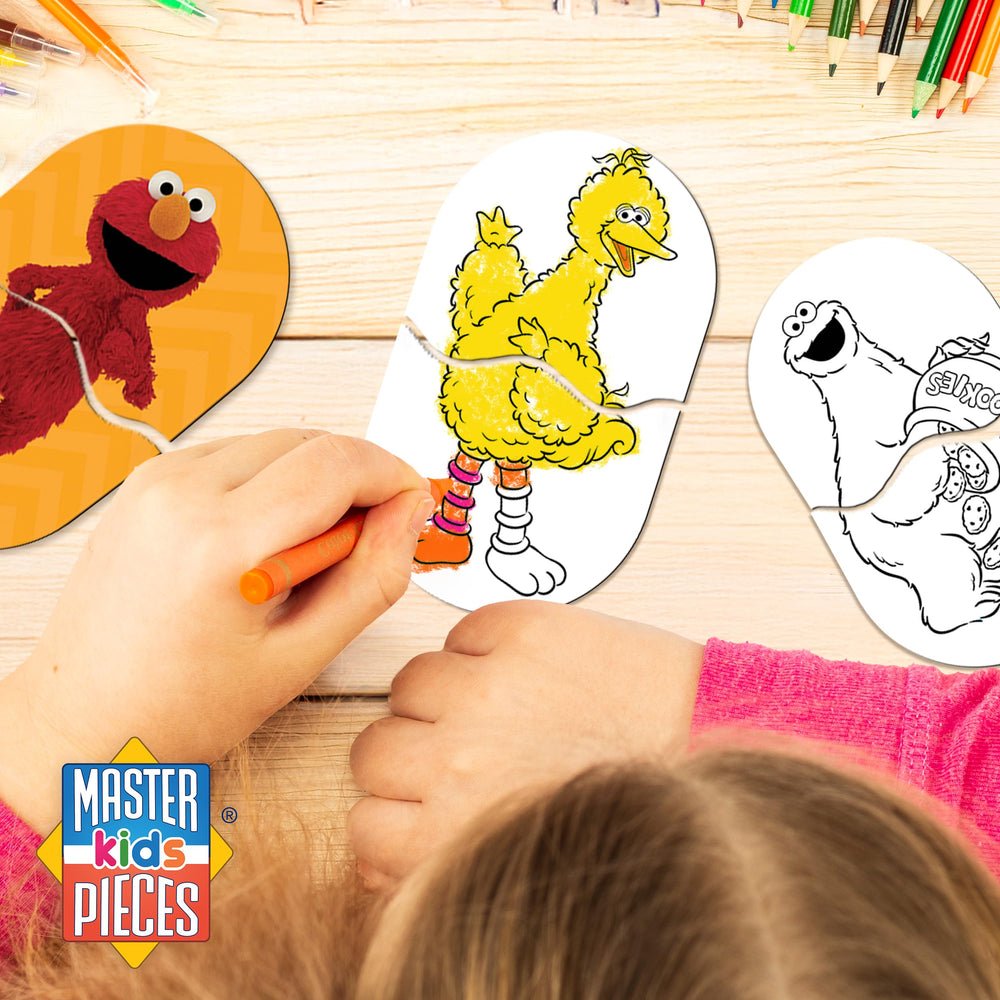 MasterPieces Sesame Street Heads & Toes characters highlight familiar friends for recognition.