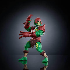 Masters of the Universe Battle Cat-Man claws add dramatic battle action.