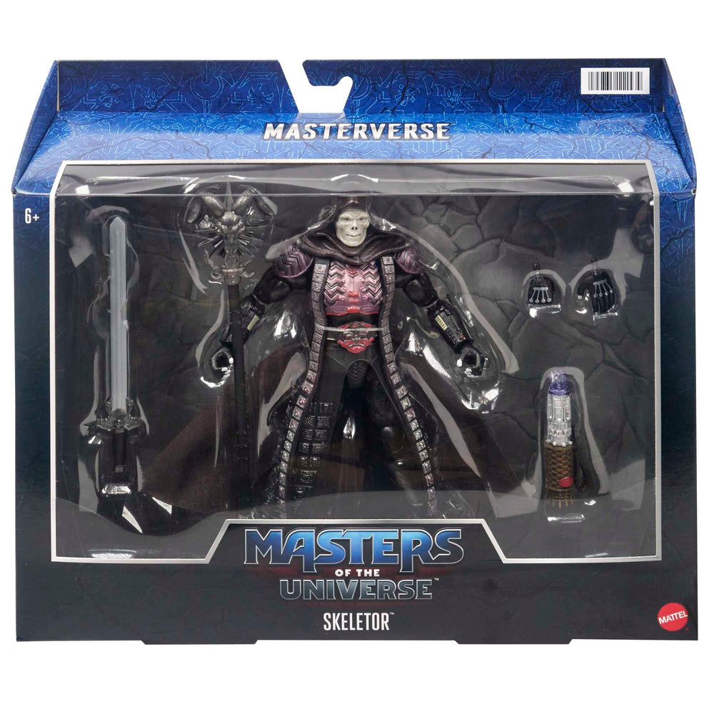 Cosmic Key accessory with Skeletor Masterverse enhances diorama moments.