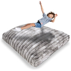 Matini Home crash pad full view shows a large soft landing surface for play