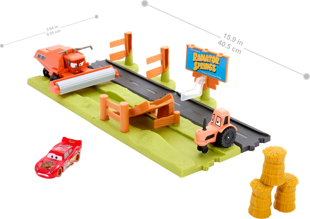 Mattel Disney Pixar Cars out-of-the-box packaging showcases complete playset.