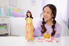 Belle and her dog color-change bath for creative storytelling.