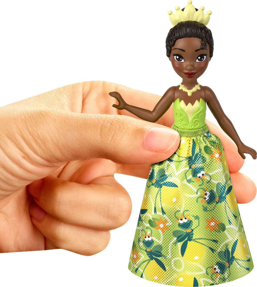 Belle doll joins Jasmine and friends for classic storytelling moments.