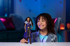 Mattel Willa Lykensen doll vest with hood for dramatic, movie-inspired poses