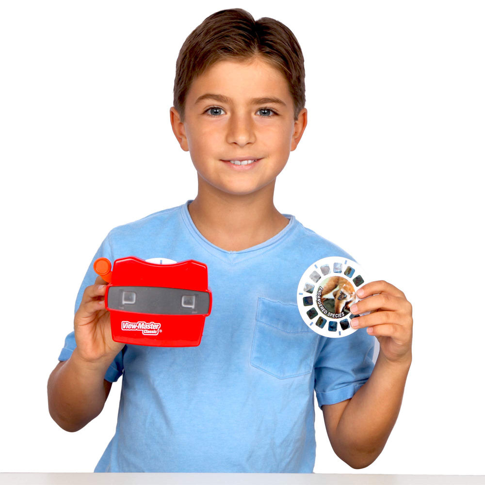 Mattel Endangered Species fun facts on the back enhance learning during viewing.