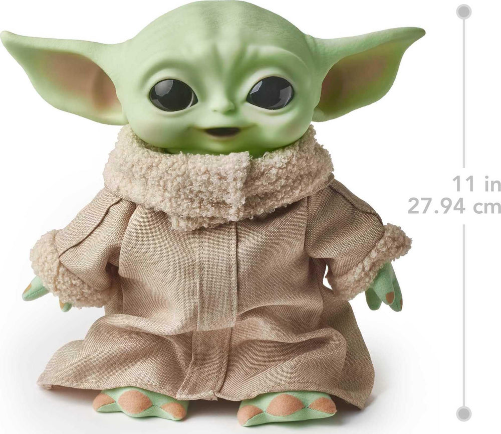 Mattel Grogu responds with recognizable sounds when the hand is squeezed.