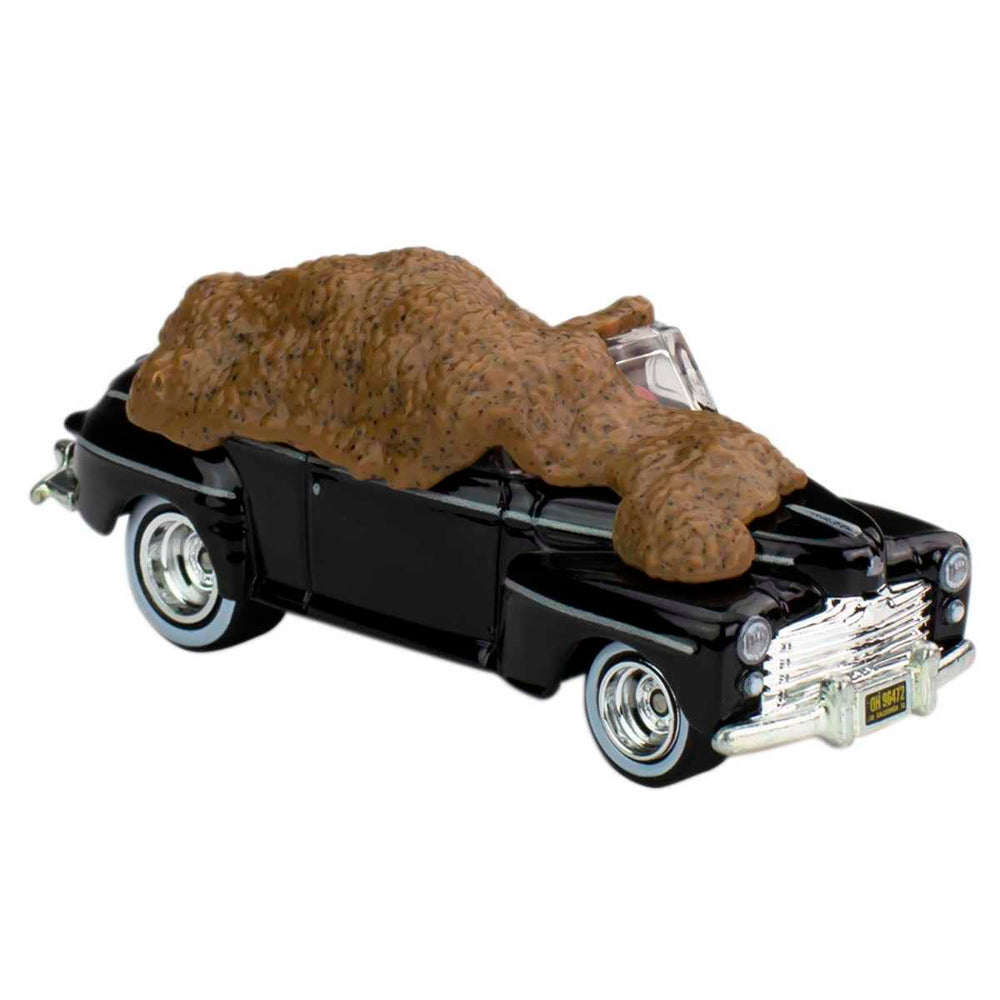 Mattel Hot Wheels HKC25 Front view showcases glossy die-cast detailing for display.