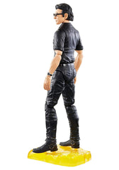 Water cup accessory included for immersive display with Mattel figure