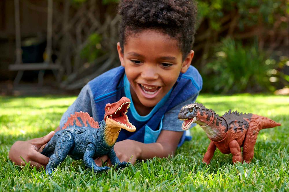 Mattel Ampelosaurus neck-motion controlled by tail for dramatic poses