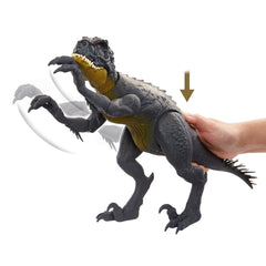 Mattel Jurassic World Scorpios Rex larger size boosts visual impact during play.