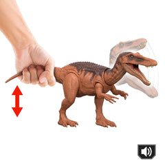 Mattel Jurassic World Wild Roar Baryonyx poseable joints enable lifelike battle poses.