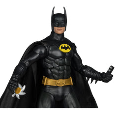 Batman 1989 figure with large soft cape for dramatic cape motion.