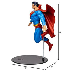 In-hand size reference showing scale for purchase planning.