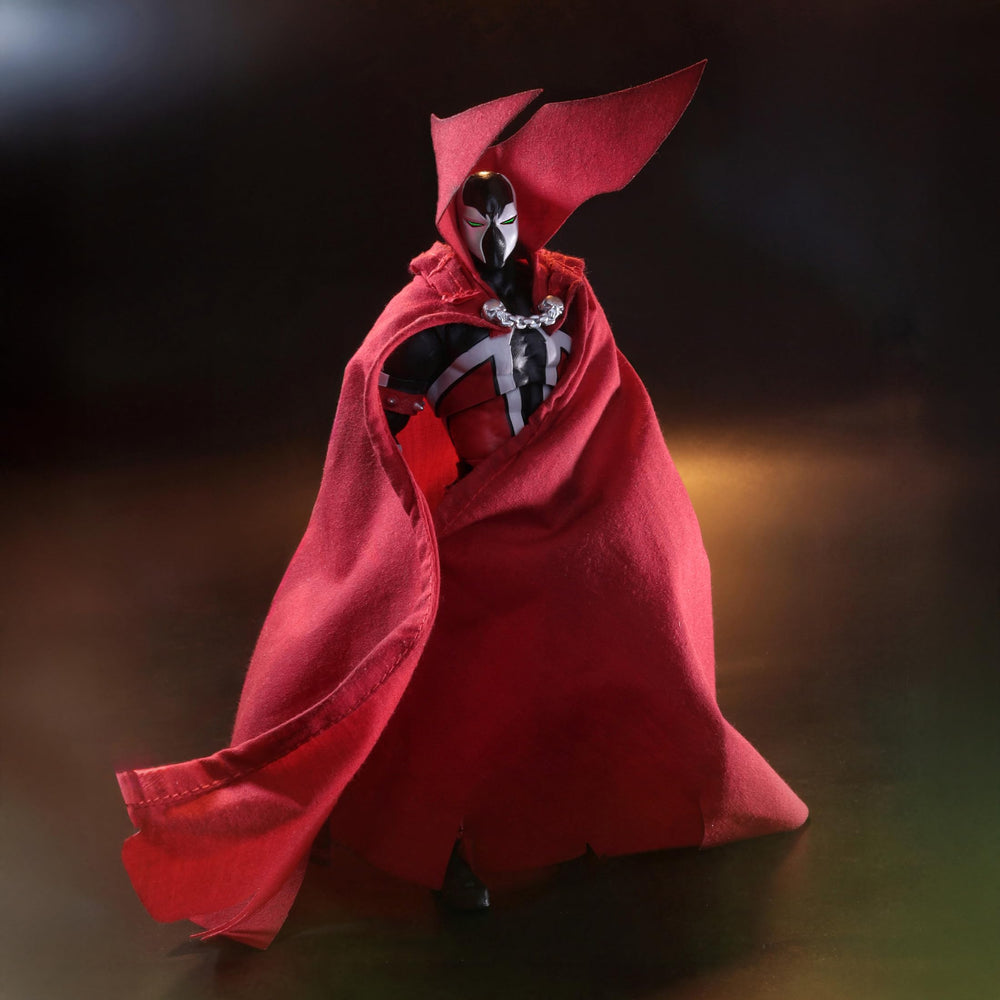 McFarlane Toys Spawn Elite Edition necroplasm effect sets atmospheric display.