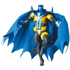 Medicom Knightfall Batman Mafex textured cape adds realism