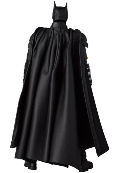Medicom Toy Batman 2022 MAFEX unmasked heads for expressive diorama storytelling