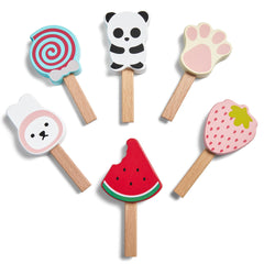 Medoga ice cream ball for colorful scoops during imaginative play.