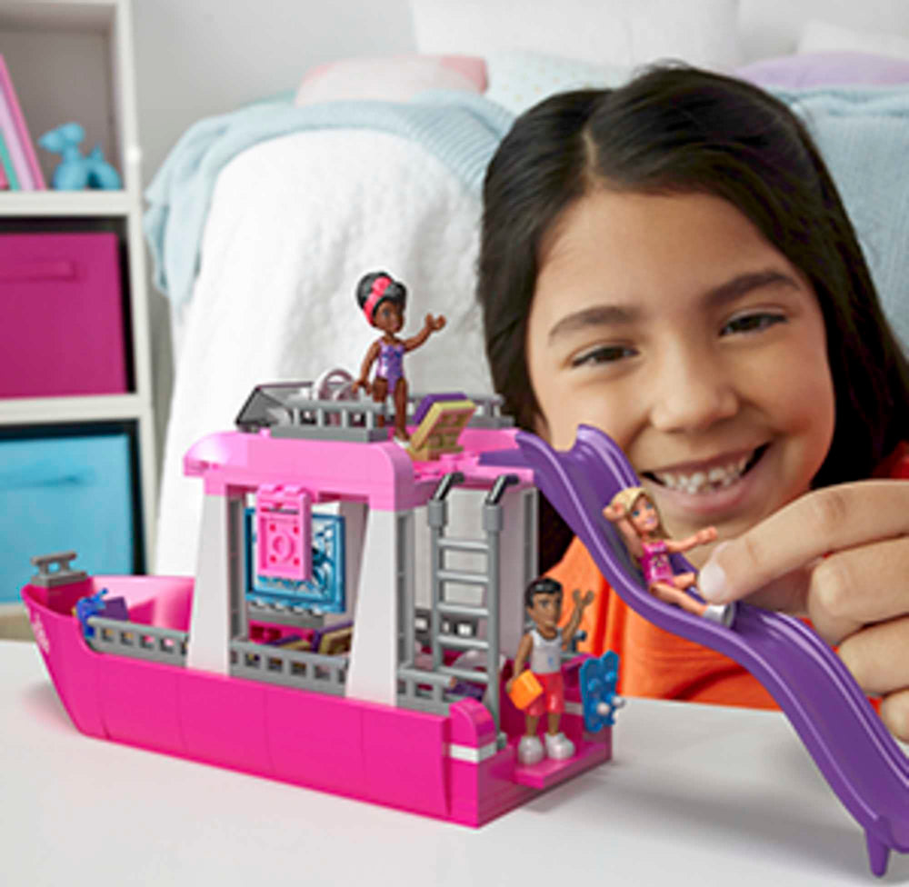 Mega Brands Barbie Dream Boat lounge chairs area for relaxing scenes and social storytelling.