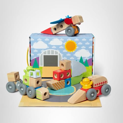 Fold-out packaging of Blockables doubles as a play space