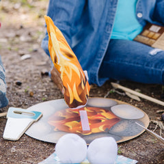 Melissa & Doug Lets Explore Graham Crackers spark creative snack-time pretend play.