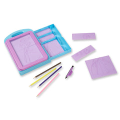 Travel-friendly Melissa & Doug kit supports art on the go for kids.