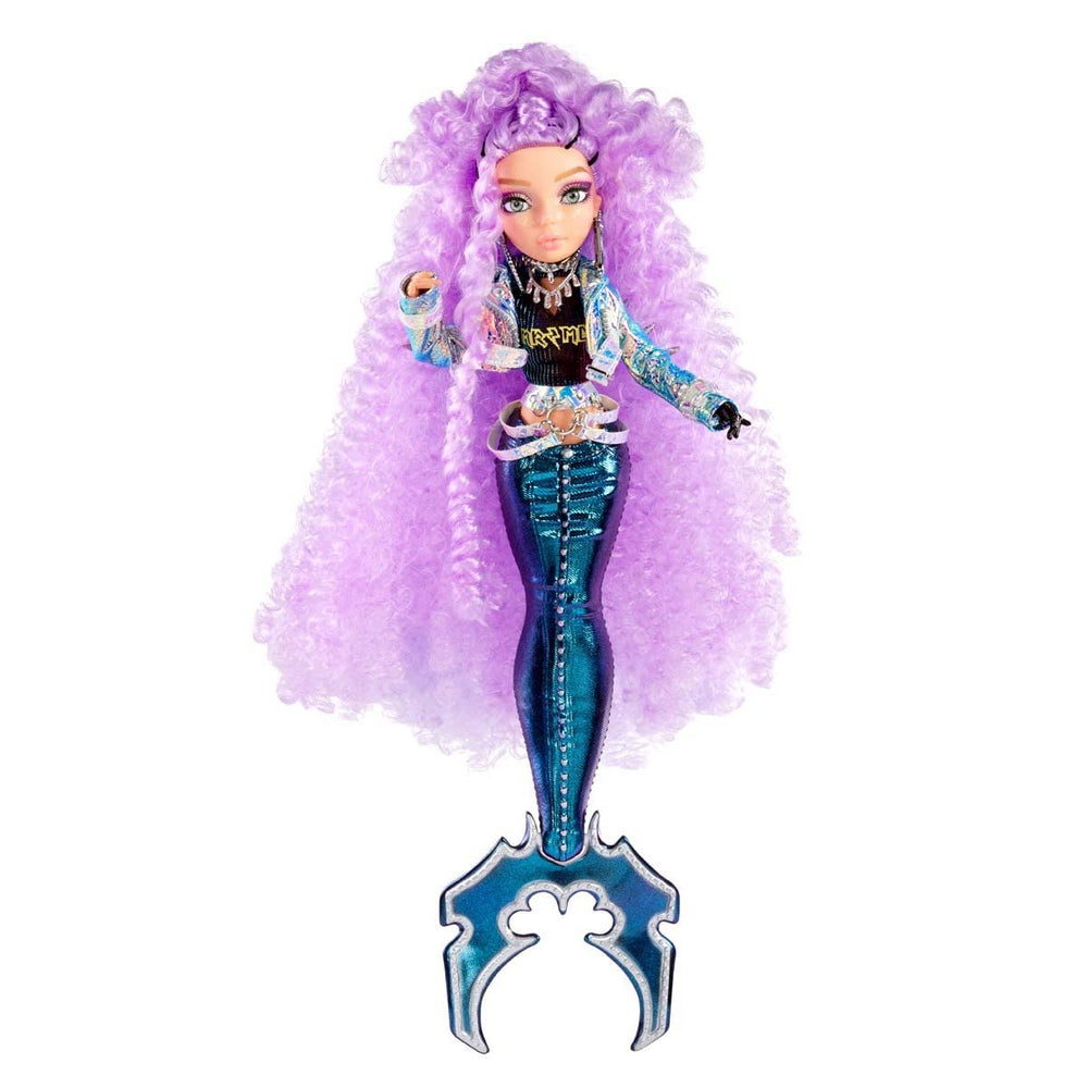 MERMAZE MERMAIDZ Riviera color-change tail activates in warm water for magical reveal.