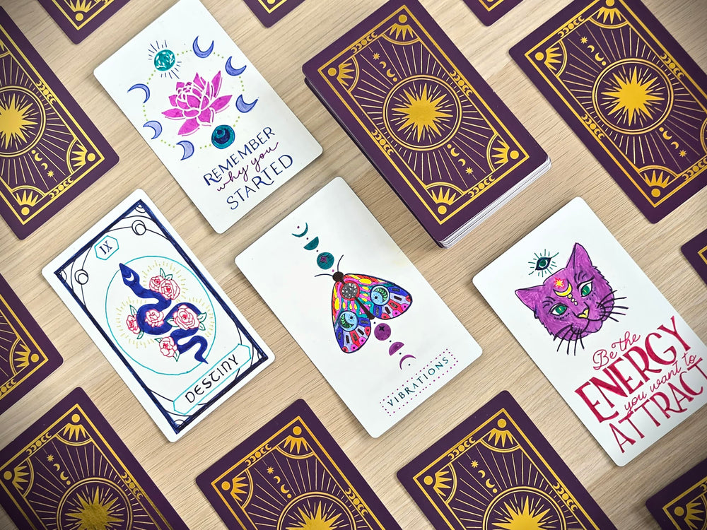 Metaphoracle coated finish resists smudges for clean, legible card draws.
