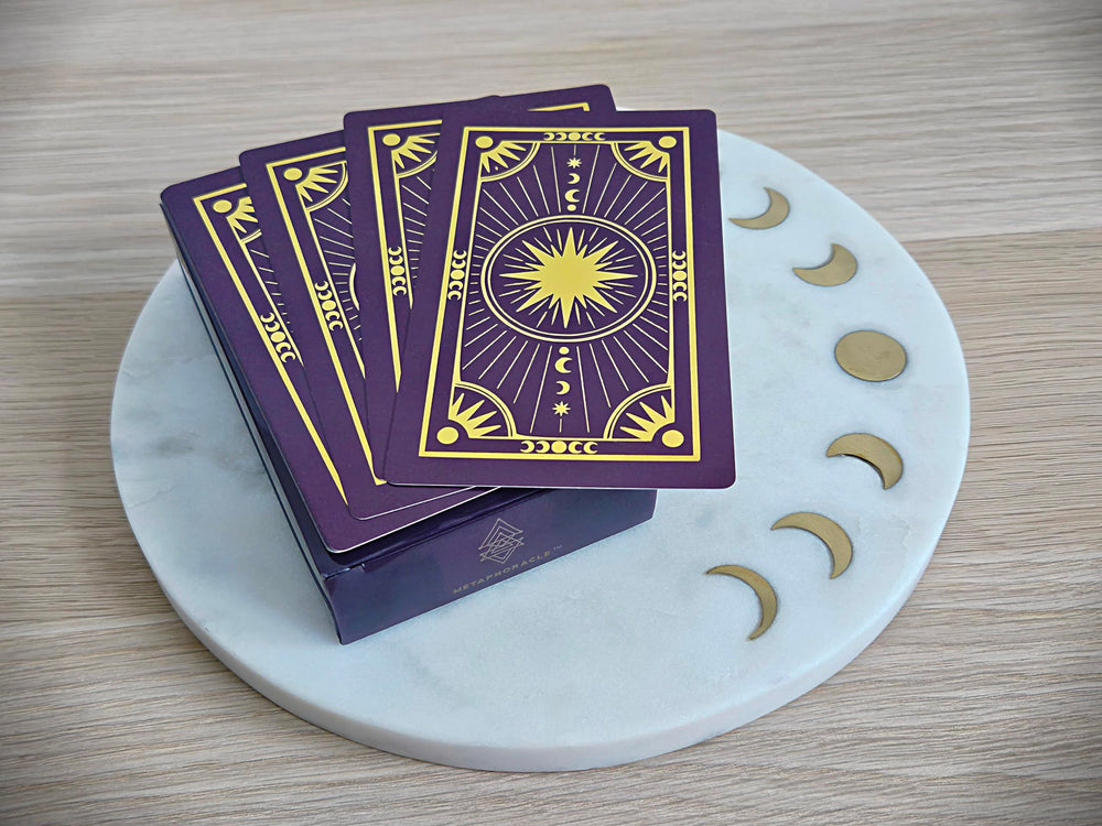 Metaphoracle standard tarot-card size ensures easy shuffling and compatibility.